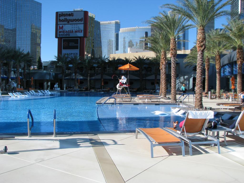 Suites At Elara Las Vegas Center Strip-No Resort Fees Exteriör bild