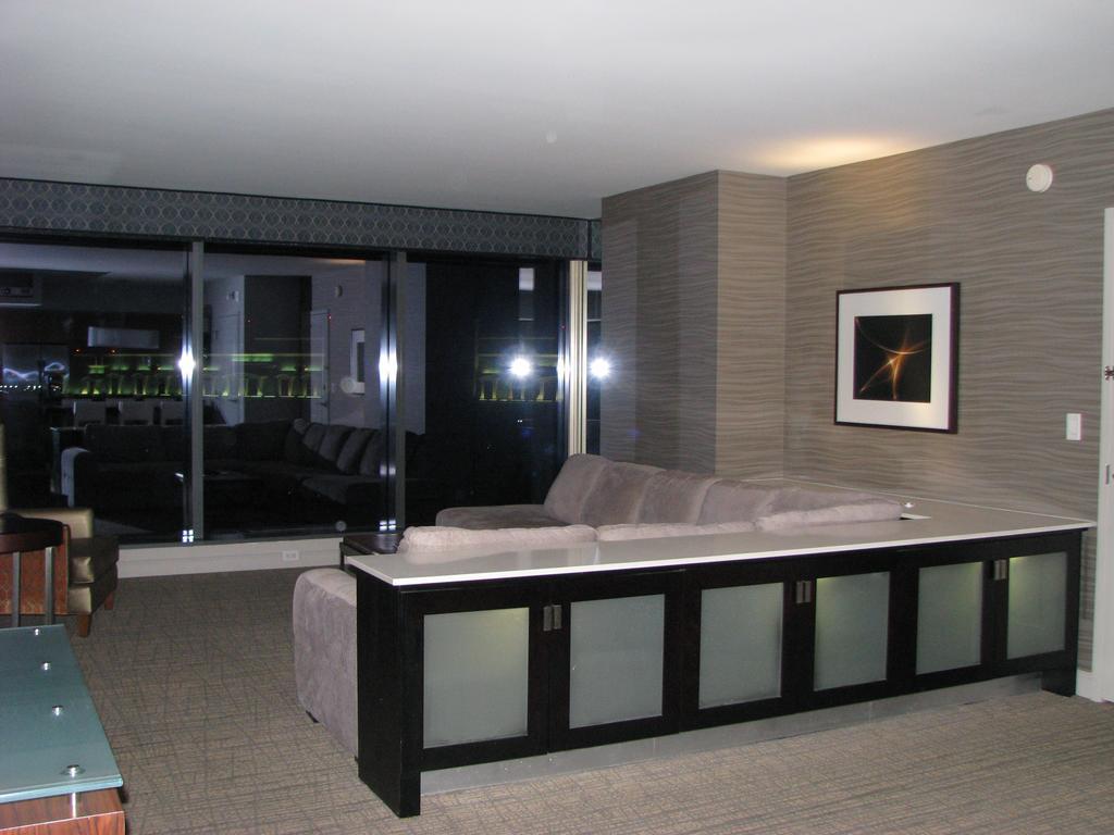 Suites At Elara Las Vegas Center Strip-No Resort Fees Exteriör bild